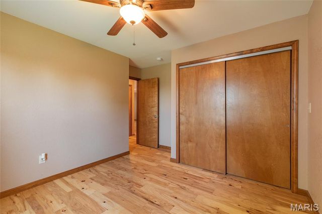 404 Washington Avenue, East Alton, IL 62024