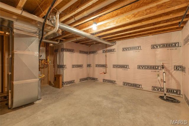 404 Washington Avenue, East Alton, IL 62024