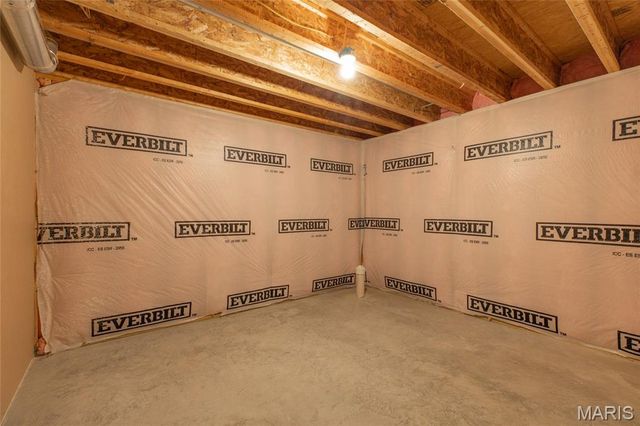 404 Washington Avenue, East Alton, IL 62024