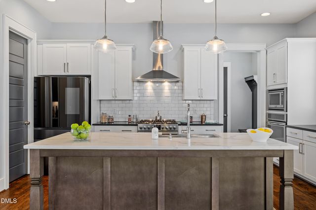 123 Larkin Lane, Chapel Hill, NC 27516