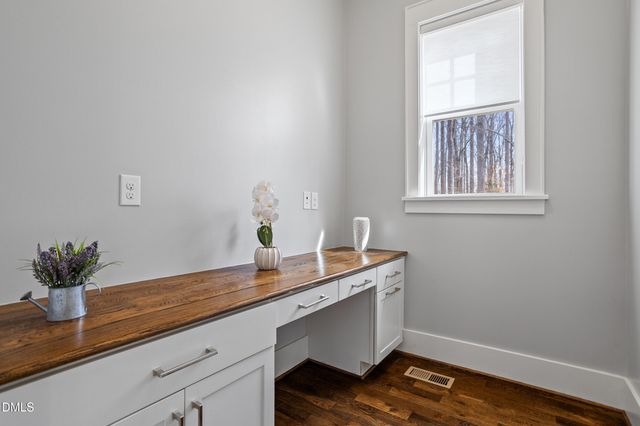 123 Larkin Lane, Chapel Hill, NC 27516