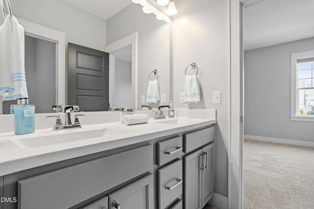 123 Larkin Lane, Chapel Hill, NC 27516