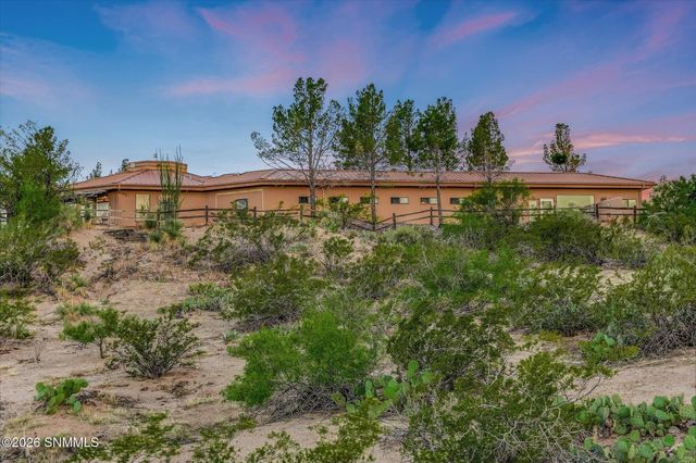 6290 Las Vistas Drive, Las Cruces, NM 88005