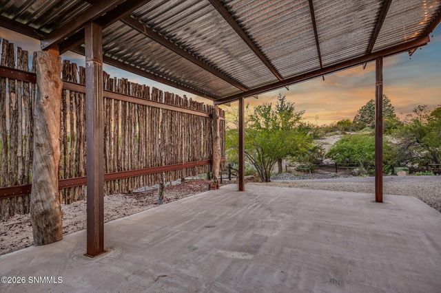 6290 Las Vistas Drive, Las Cruces, NM 88005