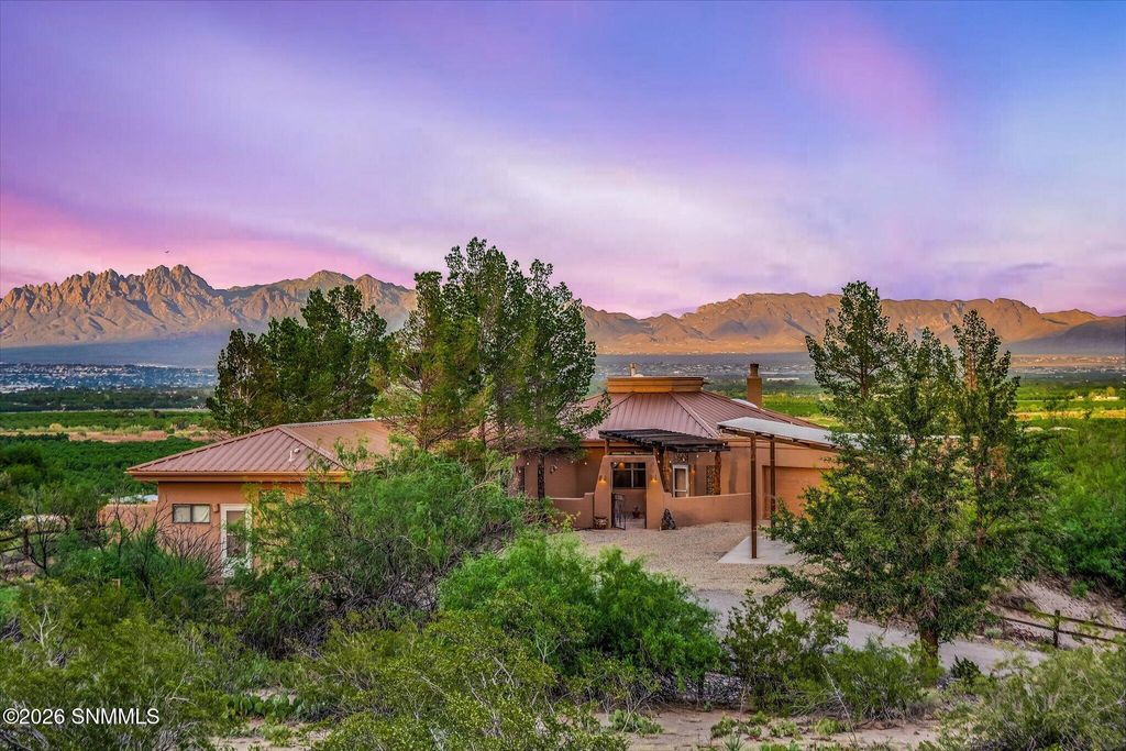 6290 Las Vistas Drive, Las Cruces, NM 88005