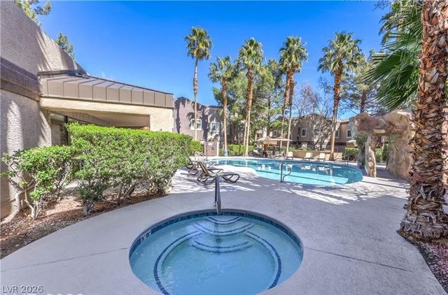 5250 South Rainbow Boulevard 2138, Las Vegas, NV 89118
