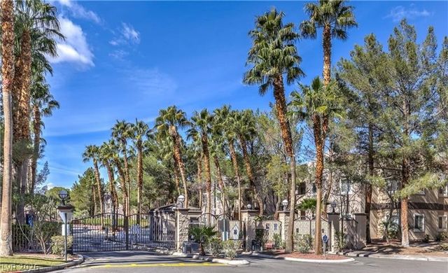 5250 South Rainbow Boulevard 2138, Las Vegas, NV 89118