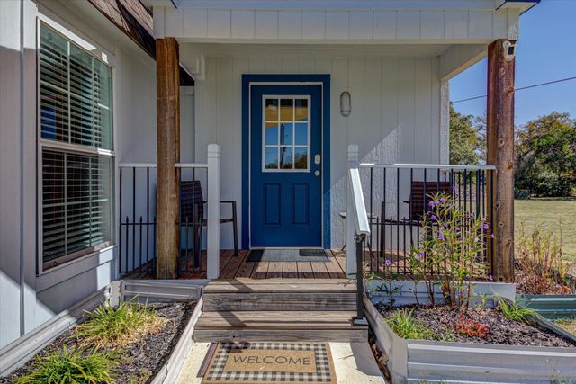 200 Harbor Cir CIR, Georgetown, TX 78633