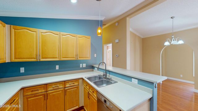 46 White Pond Boulevard, Beaufort, SC 29902