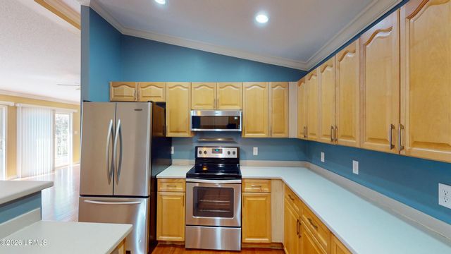 46 White Pond Boulevard, Beaufort, SC 29902