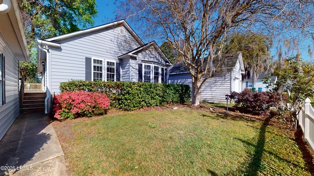46 White Pond Boulevard, Beaufort, SC 29902