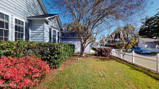 46 White Pond Boulevard, Beaufort, SC 29902