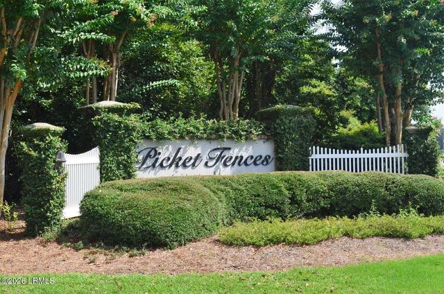 46 White Pond Boulevard, Beaufort, SC 29902