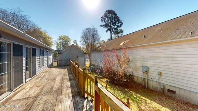 46 White Pond Boulevard, Beaufort, SC 29902