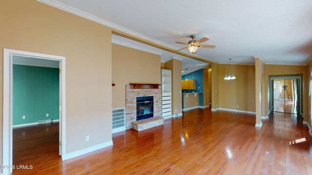 46 White Pond Boulevard, Beaufort, SC 29902