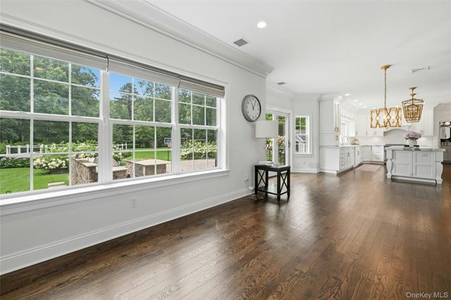 2 Jane Street, Miller Place, NY 11764