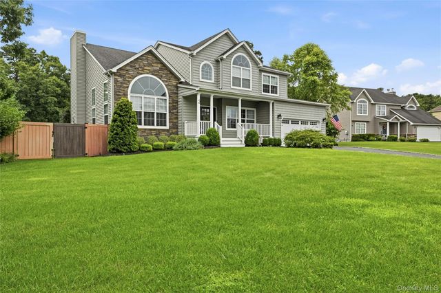2 Jane Street, Miller Place, NY 11764