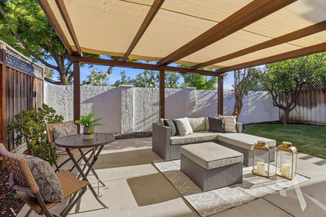 58 Country Fields Lane, San Jose, CA 95136