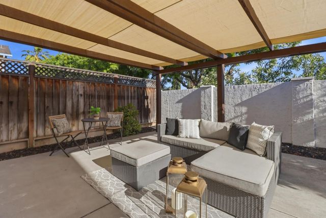 58 Country Fields Lane, San Jose, CA 95136