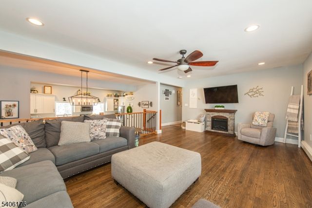 8 Lesko Ter, Ogdensburg Boro, NJ 07439