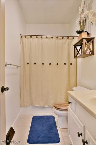 4850 Lynn Place NW, Warren, OH 44483