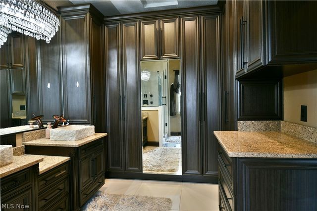 4850 Lynn Place NW, Warren, OH 44483