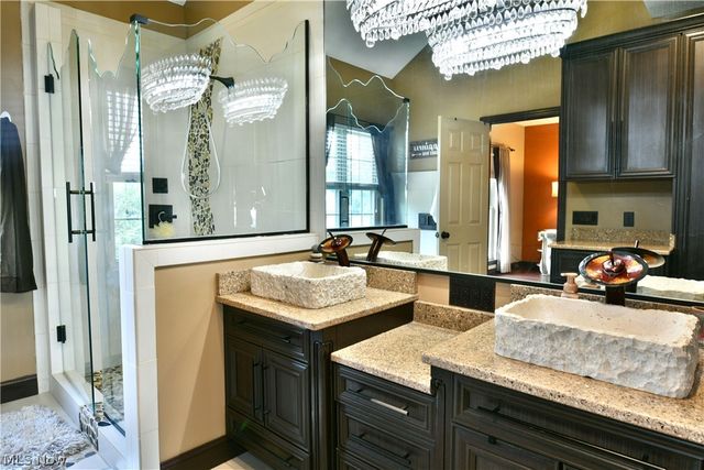 4850 Lynn Place NW, Warren, OH 44483