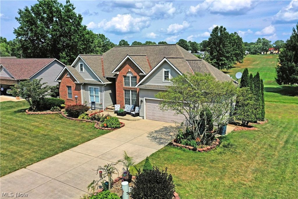 4850 Lynn Place NW, Warren, OH 44483