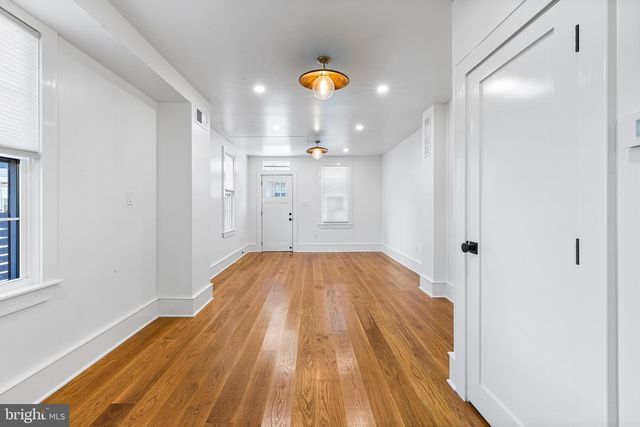 37 E PLEASANT ST, Philadelphia, PA 19119