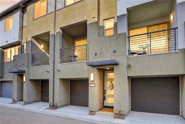 1582 Topeka Avenue 3, Placentia, CA 92870