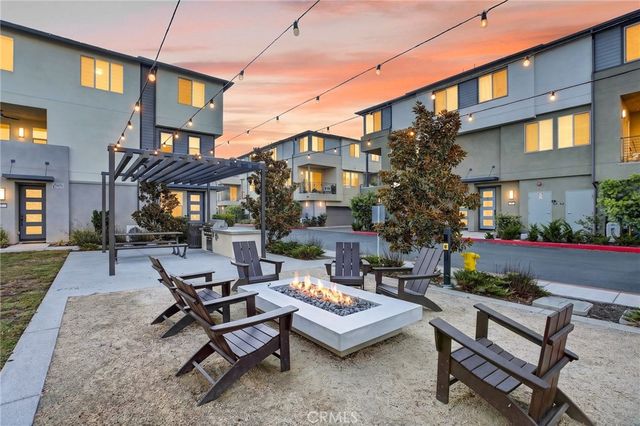 1582 Topeka Avenue 3, Placentia, CA 92870