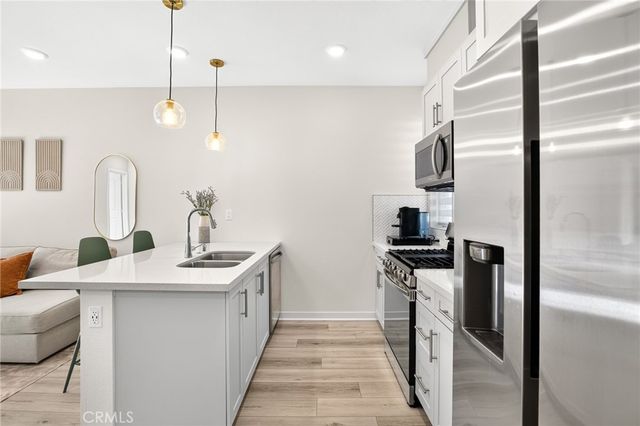 1582 Topeka Avenue 3, Placentia, CA 92870