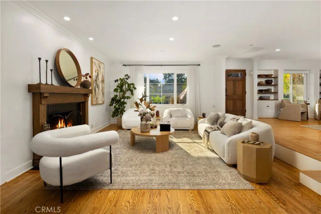 302 Highland Place, Monrovia, CA 91016