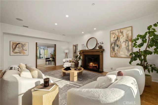 302 Highland Place, Monrovia, CA 91016