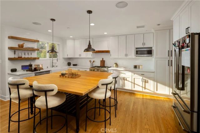 302 Highland Place, Monrovia, CA 91016