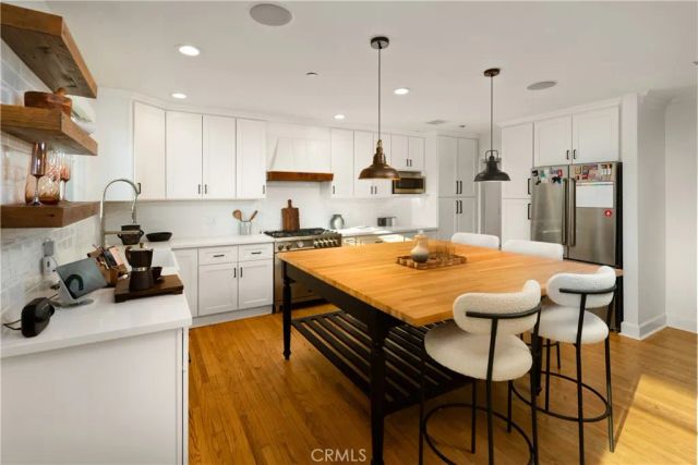 302 Highland Place, Monrovia, CA 91016