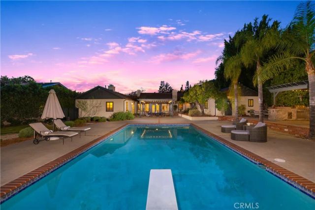 302 Highland Place, Monrovia, CA 91016