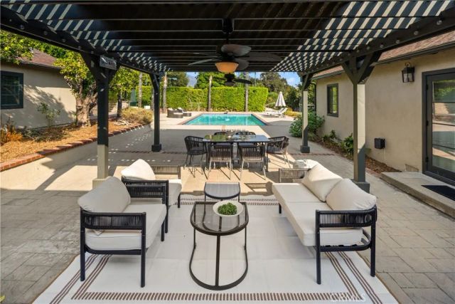 302 Highland Place, Monrovia, CA 91016