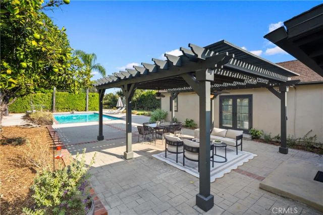 302 Highland Place, Monrovia, CA 91016