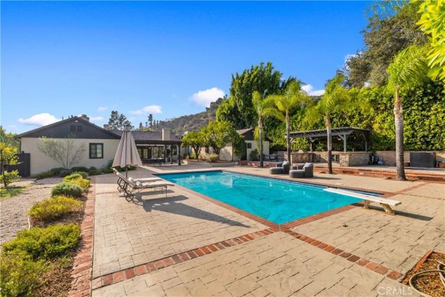 302 Highland Place, Monrovia, CA 91016