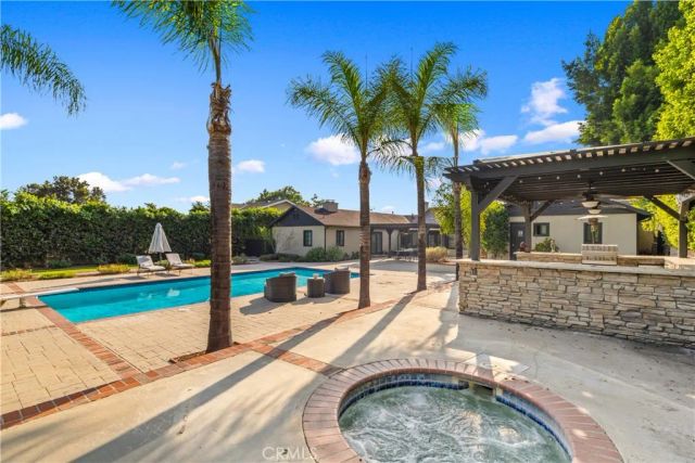 302 Highland Place, Monrovia, CA 91016