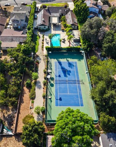 302 Highland Place, Monrovia, CA 91016