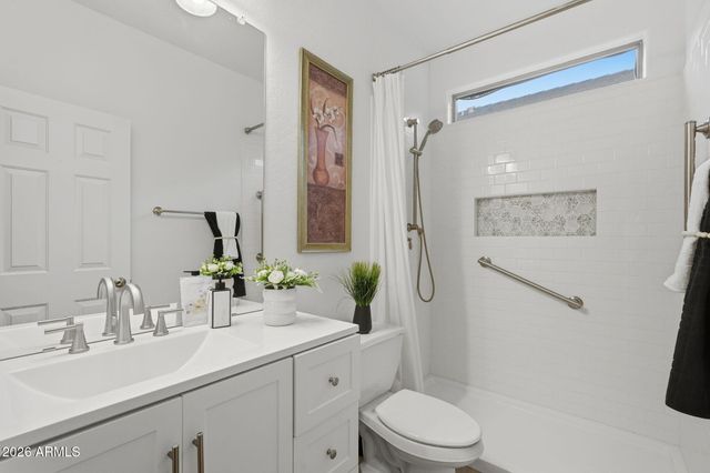 6843 S 26TH Street, Phoenix, AZ 85042