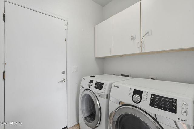 6843 S 26TH Street, Phoenix, AZ 85042