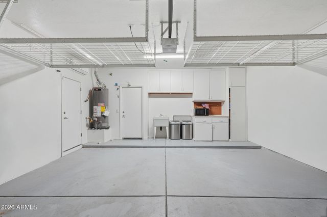 6843 S 26TH Street, Phoenix, AZ 85042