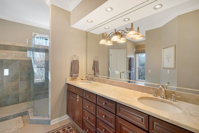 2046 Lakeshore Dr, Monteagle, TN 37356