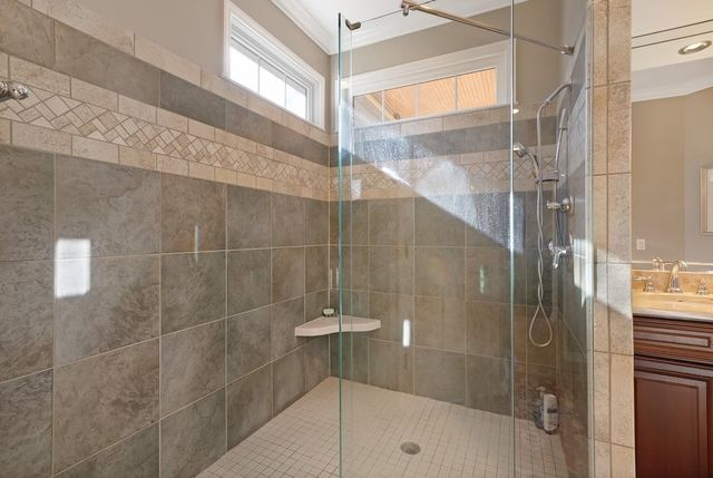 2046 Lakeshore Dr, Monteagle, TN 37356