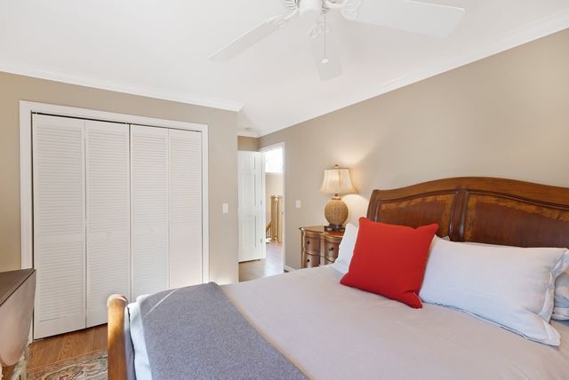 2046 Lakeshore Dr, Monteagle, TN 37356