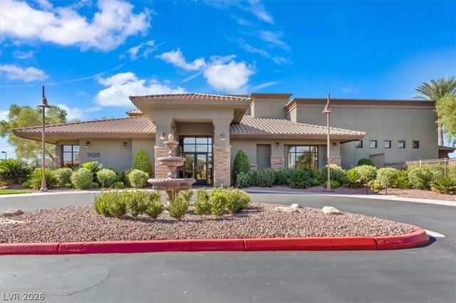 7263 Pinfeather Way, North Las Vegas, NV 89084