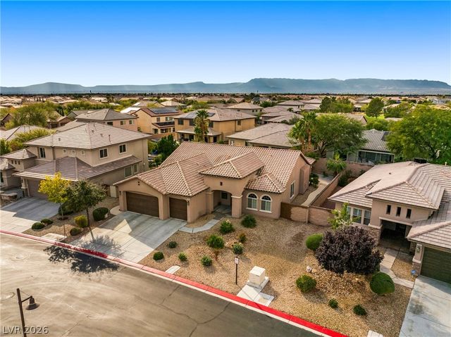 7263 Pinfeather Way, North Las Vegas, NV 89084